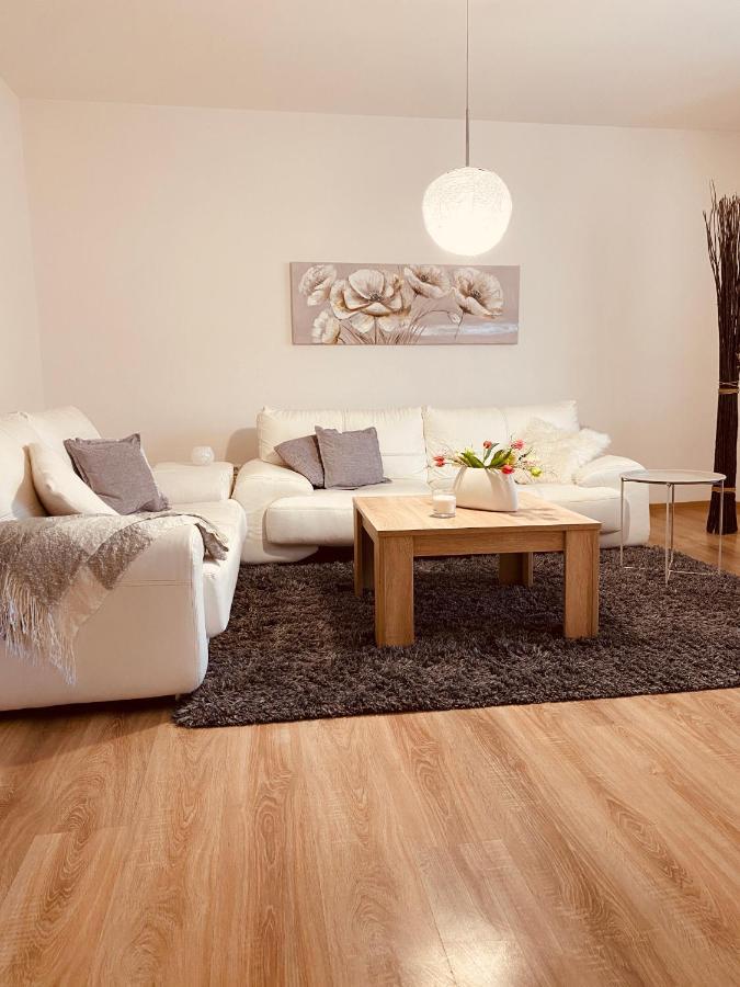 אוסטרבה Trio Apartments מראה חיצוני תמונה