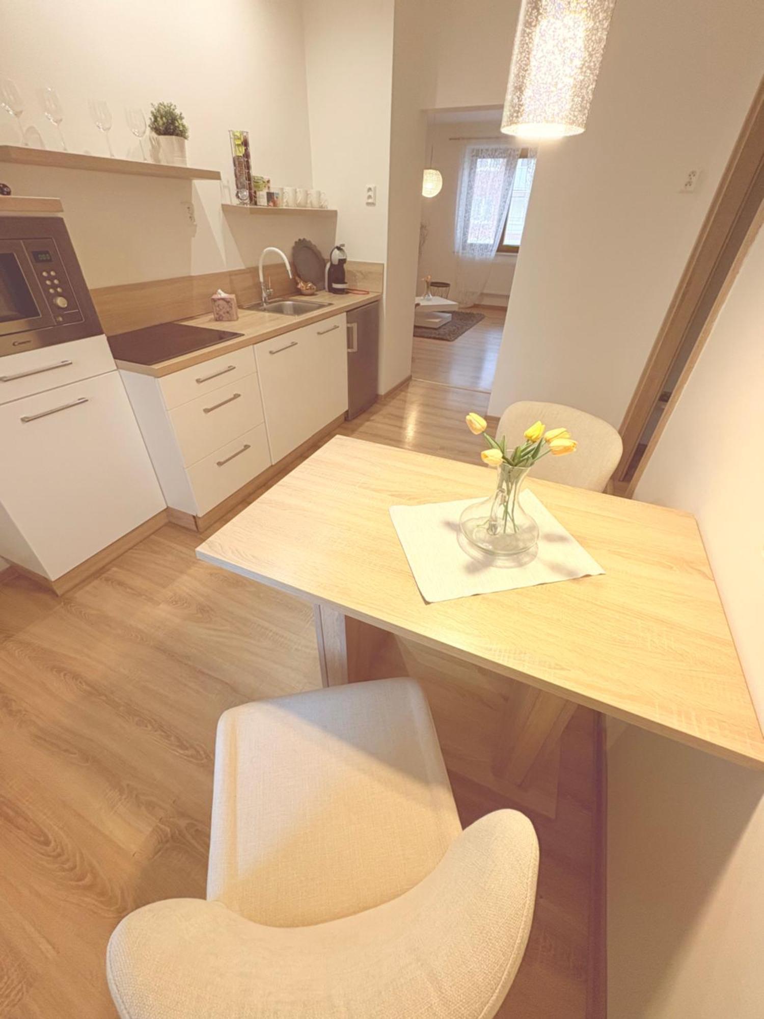 אוסטרבה Trio Apartments מראה חיצוני תמונה